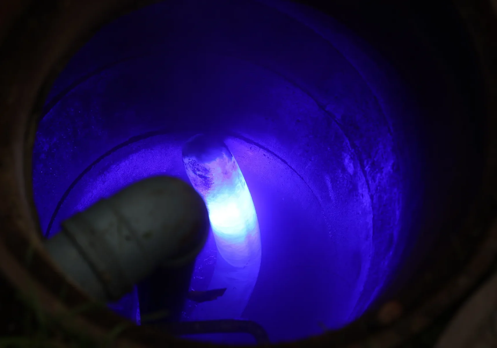 isab-rorinfodring-inspektion-kamera-inuti-ror-blatt-ljus